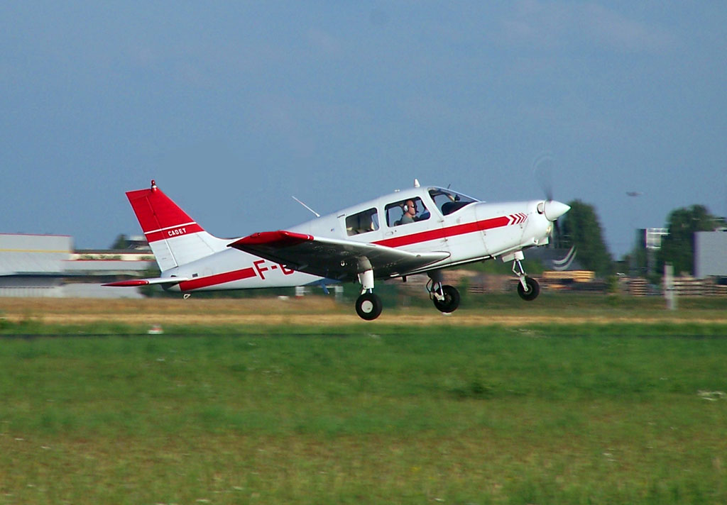 Piper PA-28-161 Cadet - F-GIEB