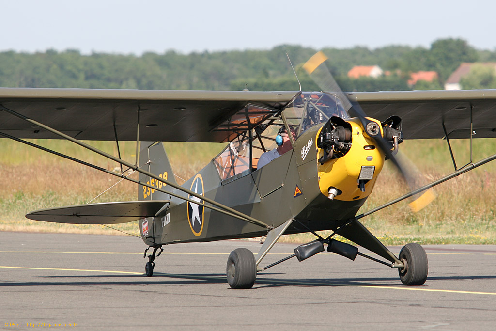 Piper J3 Cub - F-PKBM