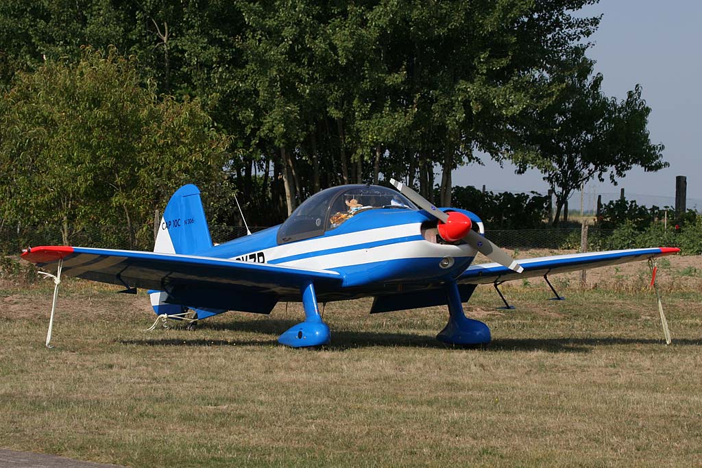Cap 10 C - F-GYZB