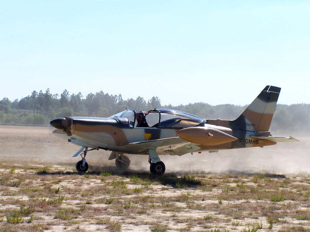 Siai Marchetti SF 260 - F-GMHB