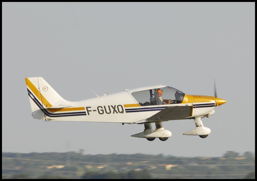 Robin DR 400-120 - F-GUXQ