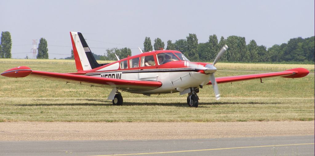 Piper PA-24-260 Comanche C - N500AV