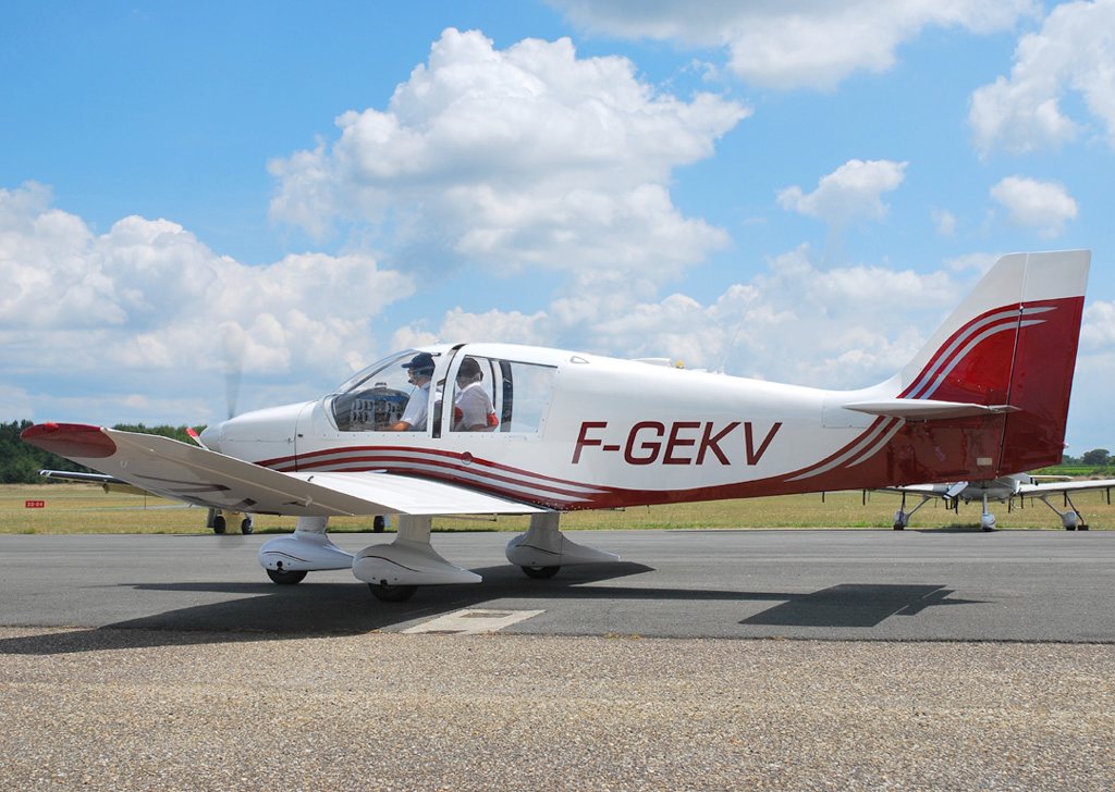 Robin DR 400-120 - F-GEKV
