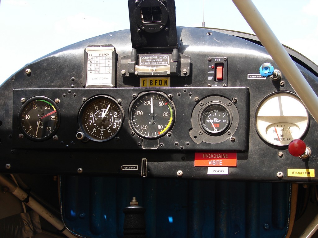 Piper J3 Cub - F-BFQN