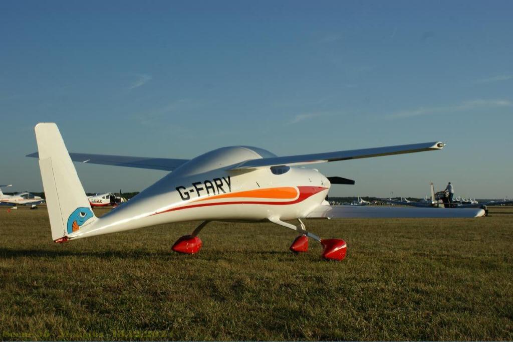 QAC Quickie Tri-Q - G-FARY