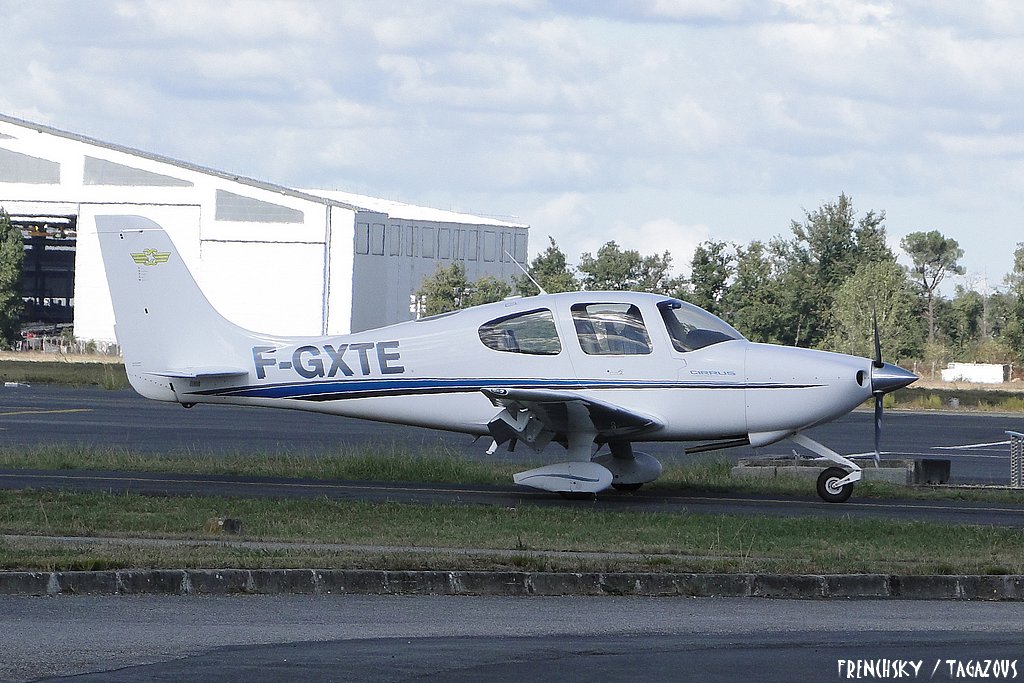 Cirrus SR20 - F-GXTE