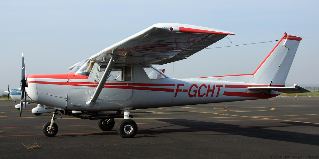 Cessna 152 - F-GCHT