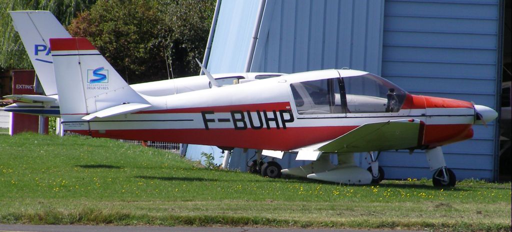 Robin DR 400-140 B - F-BUHP