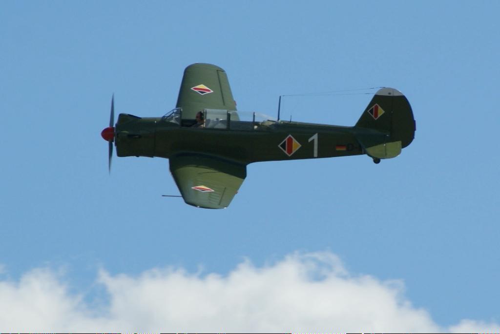Yakovlev Yak-18 - D-EYAK