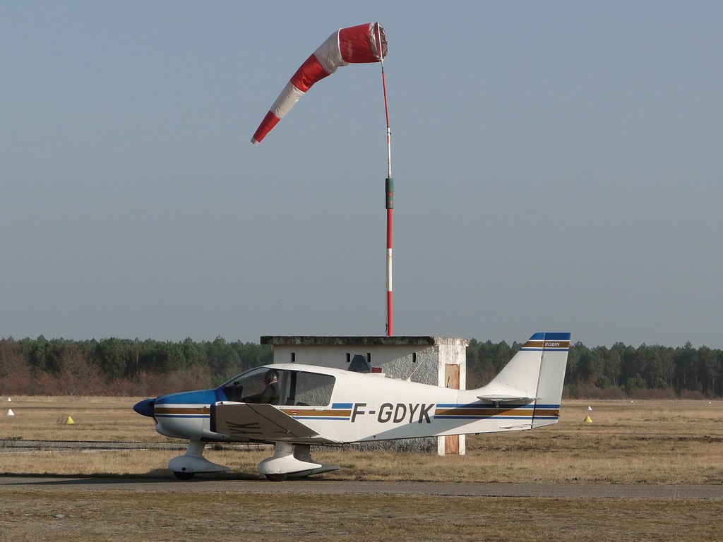 Robin DR 400-120 - F-GDYK