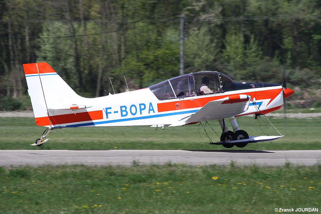 Jodel D 140 R Abeille - F-BOPA