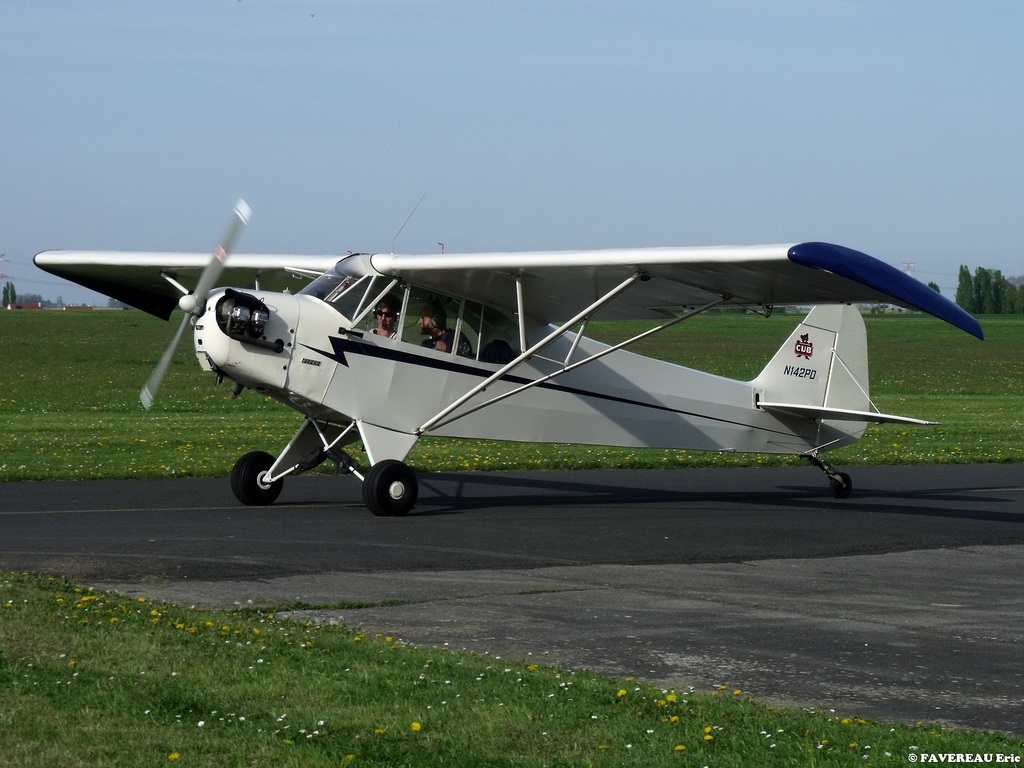 Piper J3 Cub - N142PD