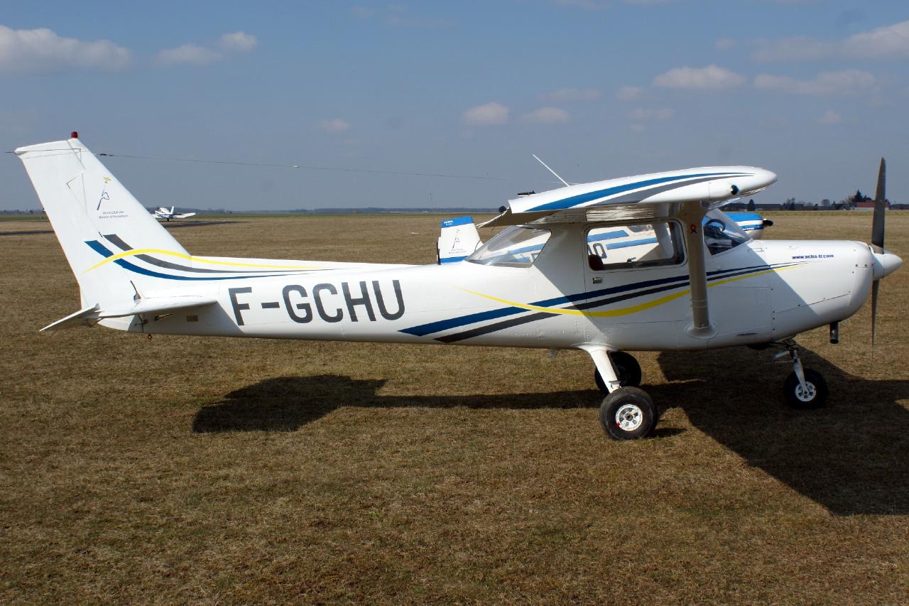 Cessna 152 - F-GCHU