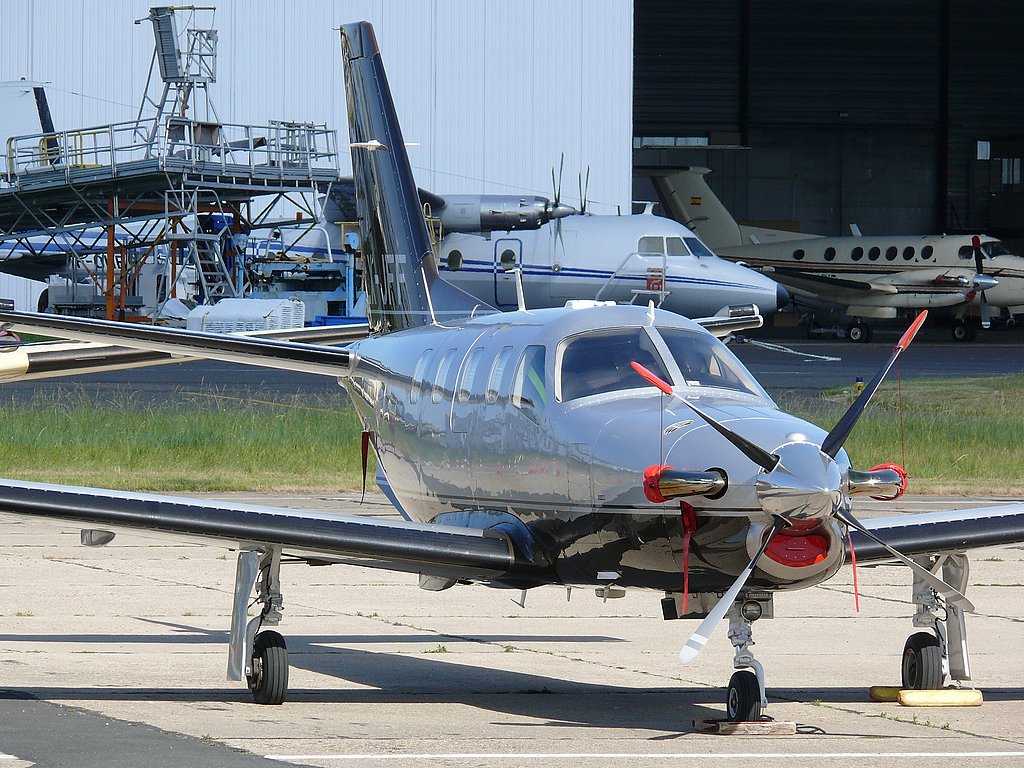 Socata TBM 700 - LX-JFF