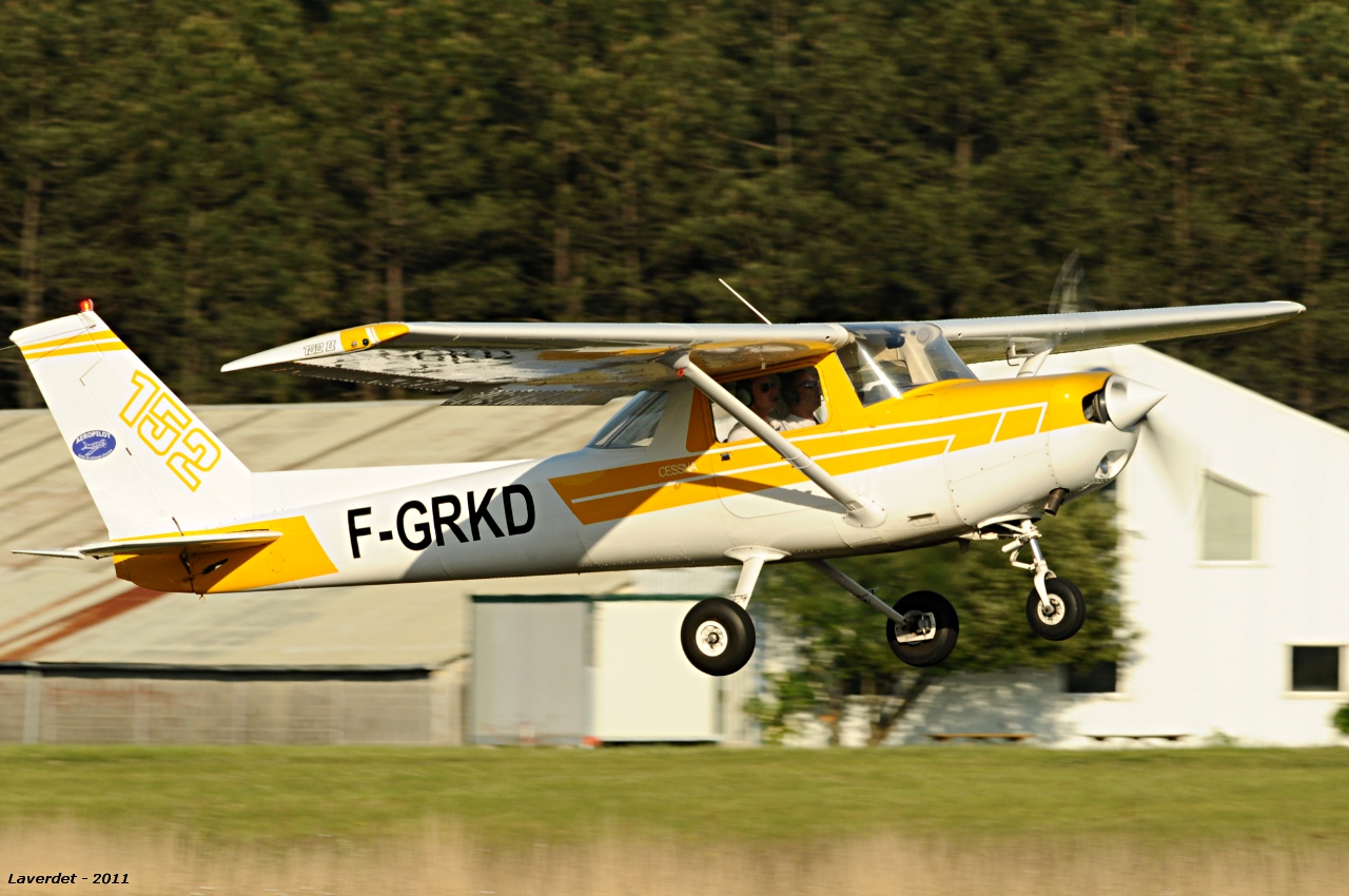 Cessna 152 - F-GRKD