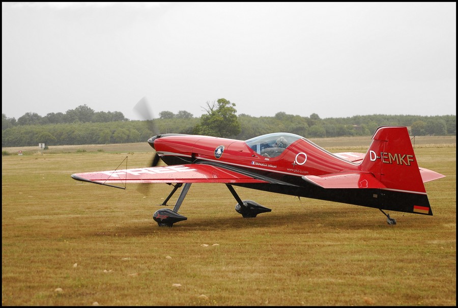 XtremeAir Sbach 300 - D-EMKF