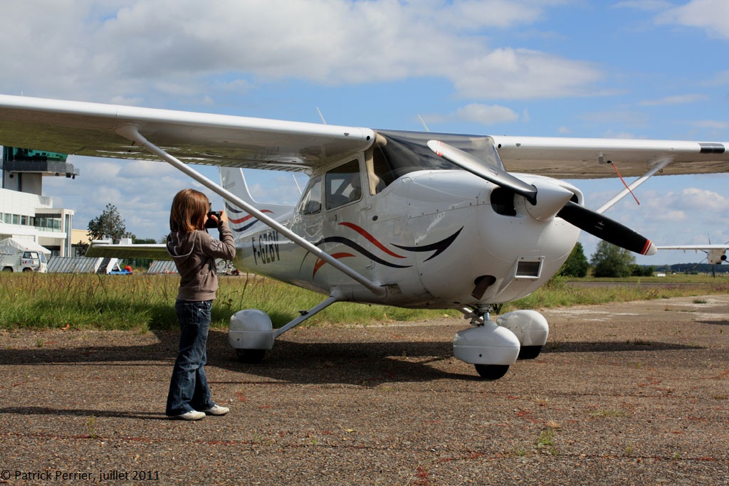 Cessna 172 - F-GZBV