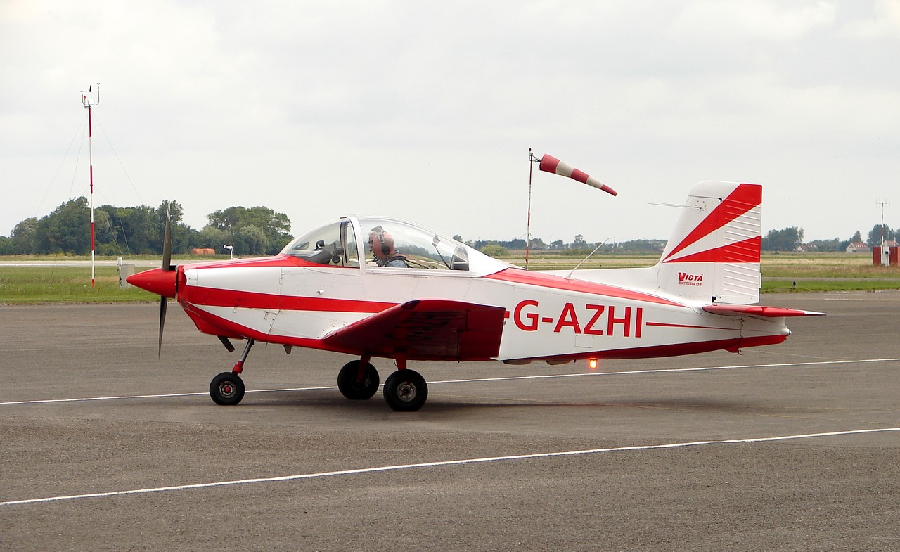 AESL Glos-Airtourer Super 150 - G-AZHI