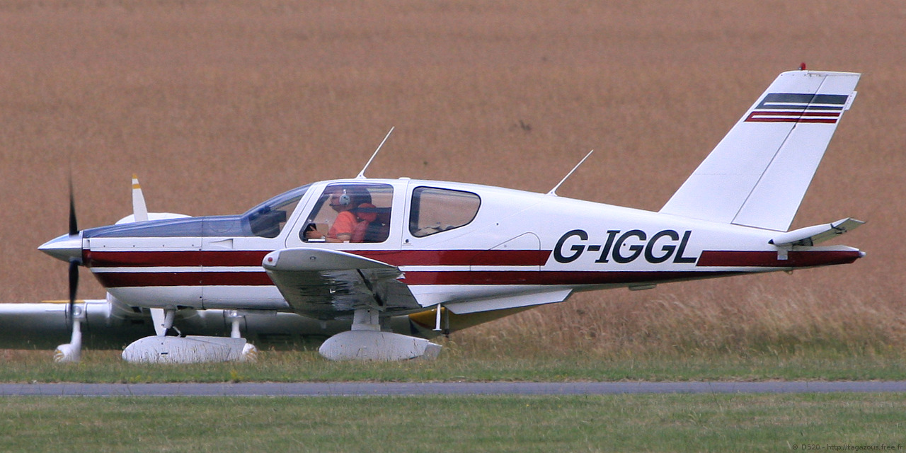 Socata TB10 Tobago - G-IGGL