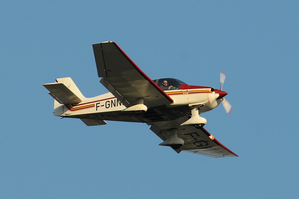 Robin DR 400-125i - F-GNNK