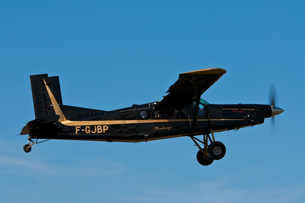 Pilatus PC6 Turbo Porter - F-GJBP