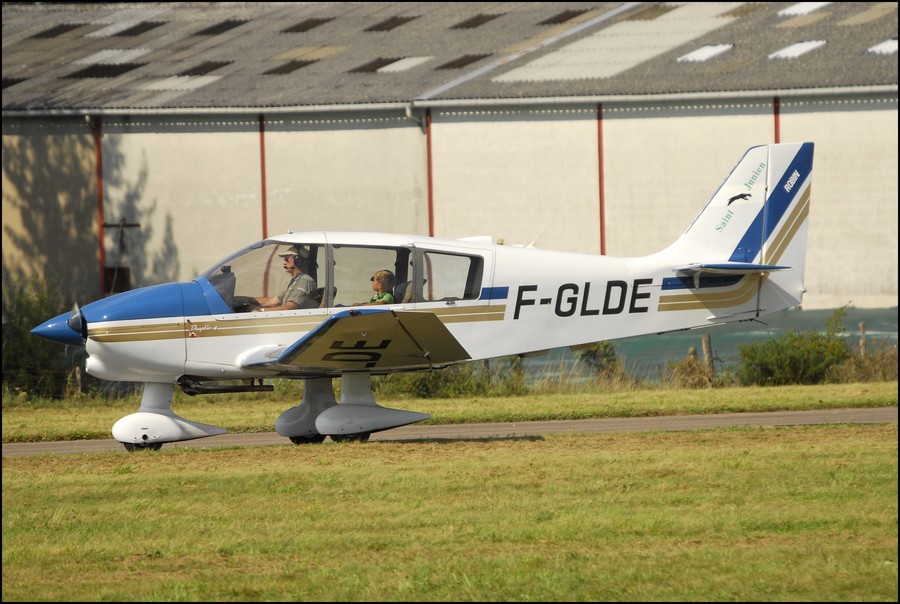 Robin DR 400-140 B - F-GLDE