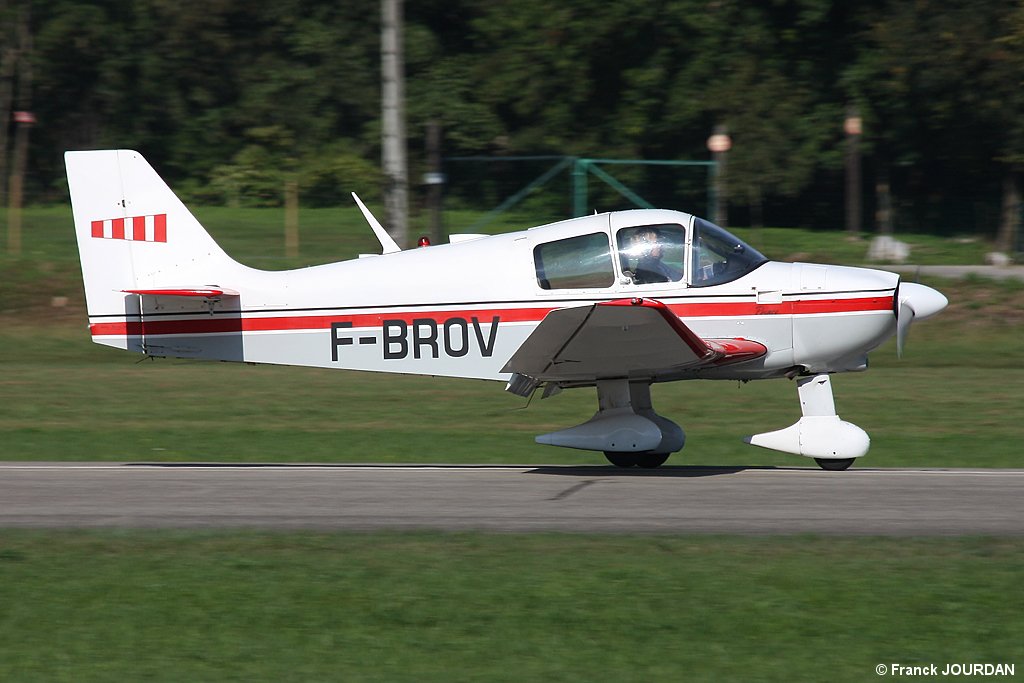 Robin DR 380 - F-BROV