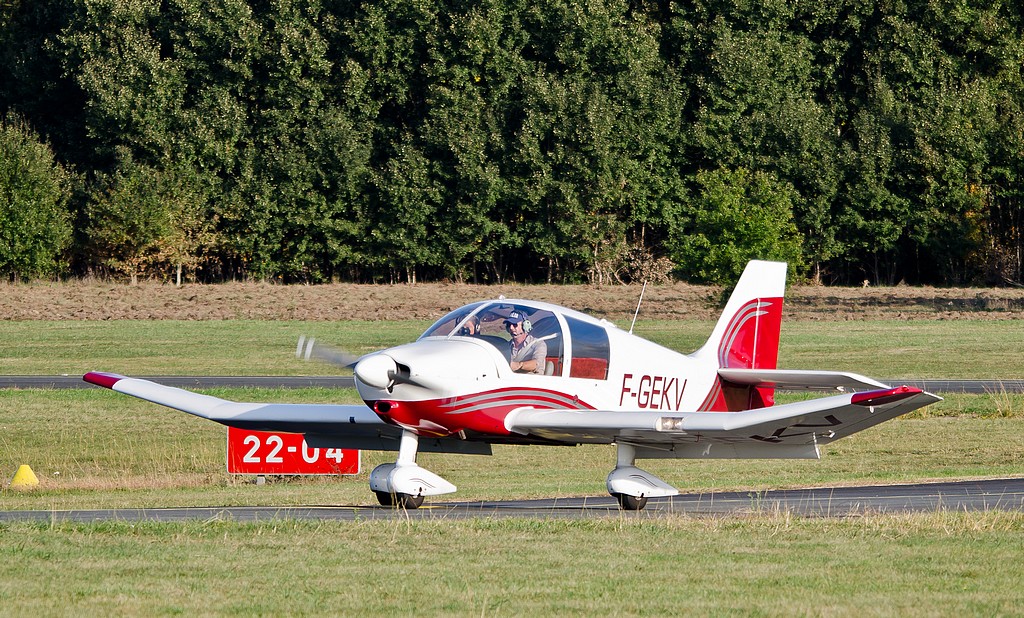Robin DR 400-120 - F-GEKV