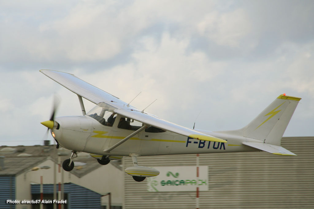 Cessna 172 - F-BTUK