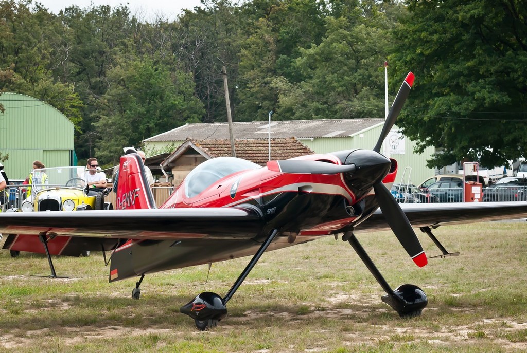 XtremeAir Sbach 300 - D-EMKF