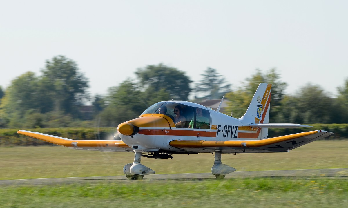 Robin DR 400-180 - F-GFVZ