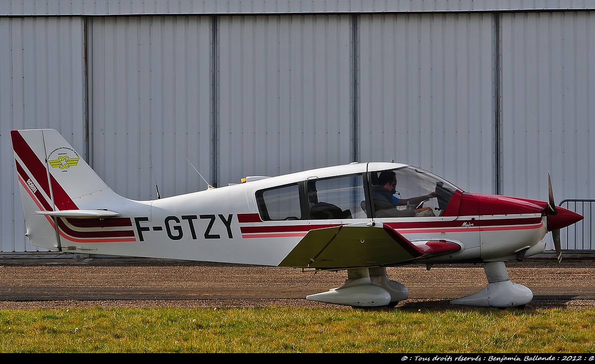 Robin DR 400-160 - F-GTZY