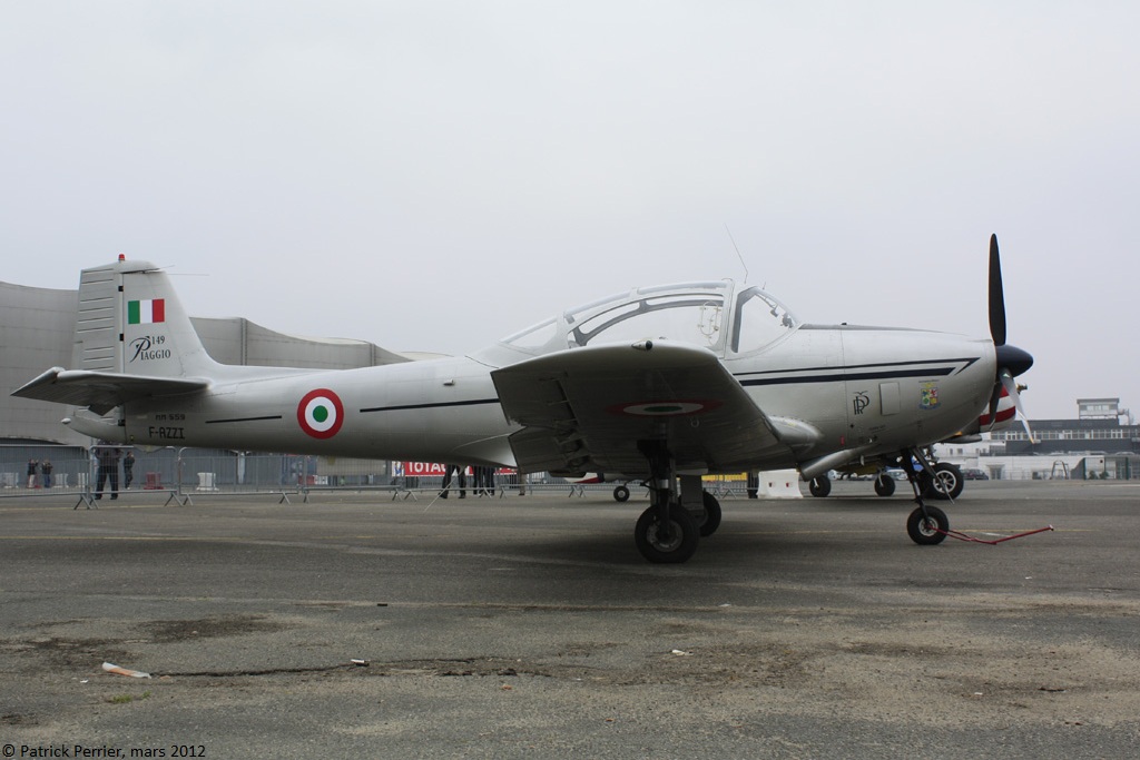 Piaggio FW P 149D - F-AZZI