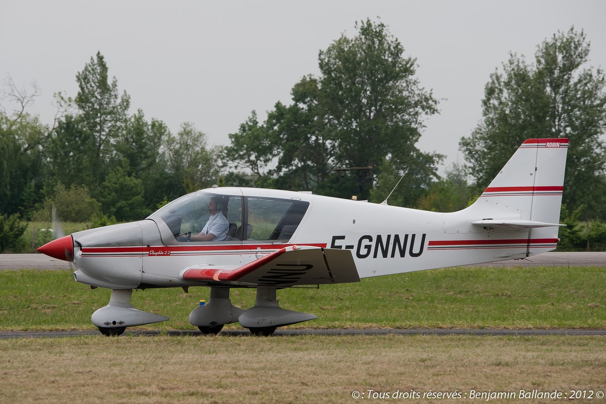 Robin DR 400-120 - F-GNNU