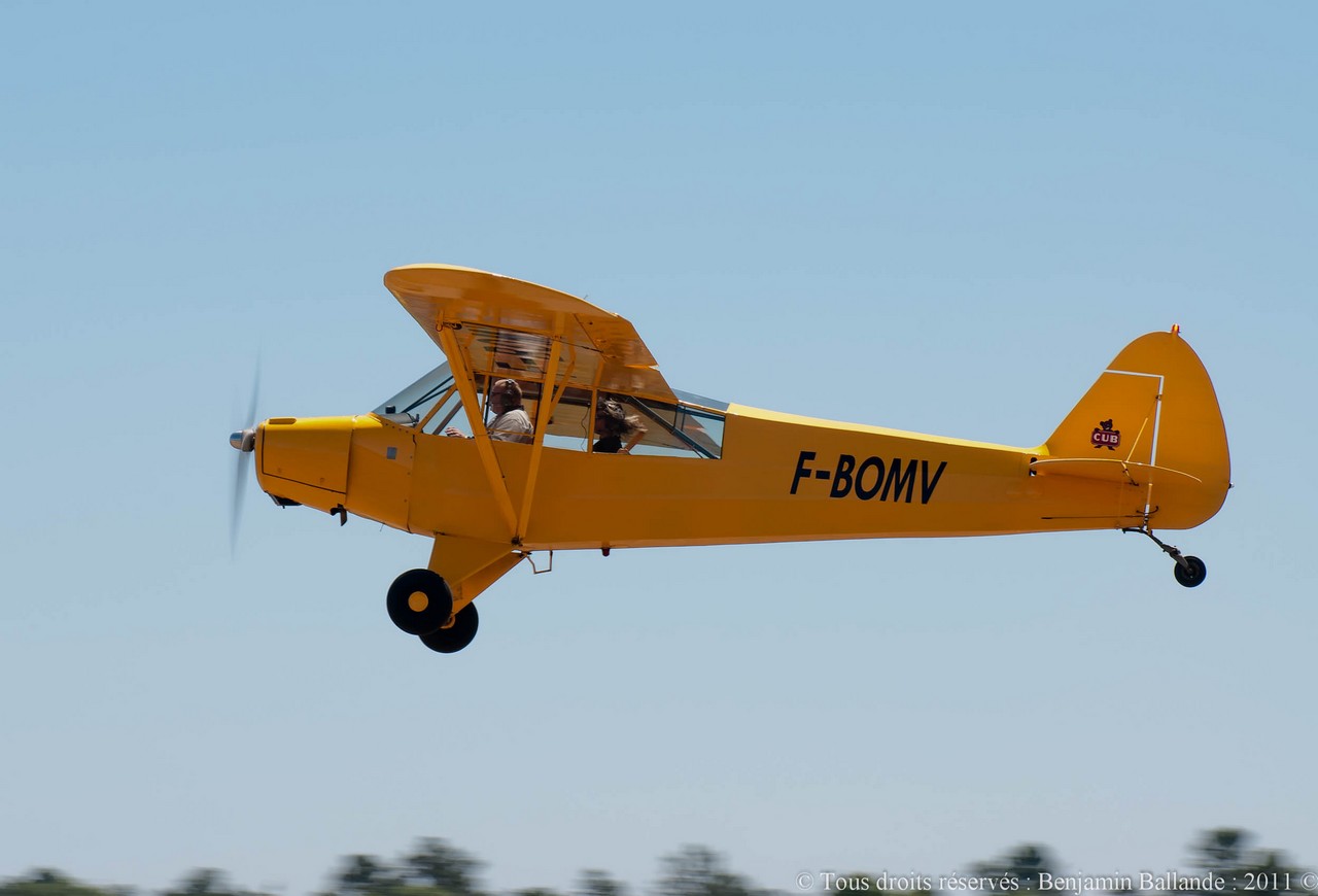 Piper PA-19 Super Cub - F-BOMV