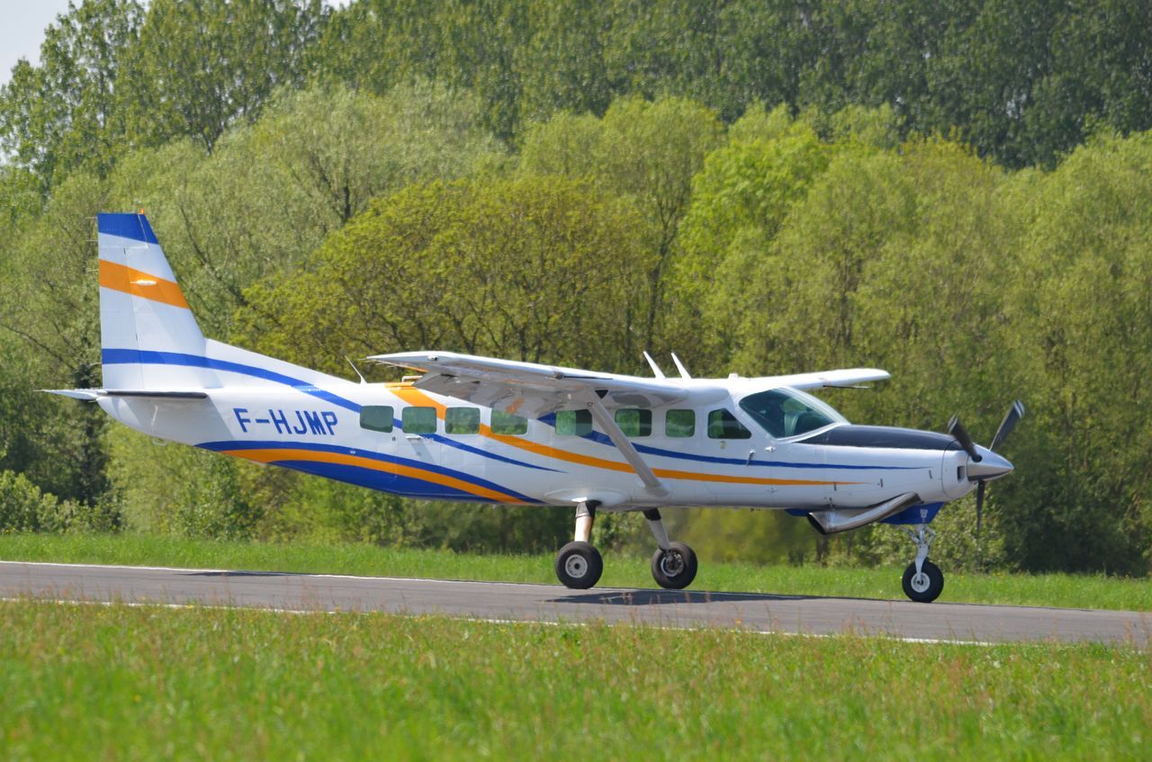 Cessna 208B Grand Caravan - F-HJMP