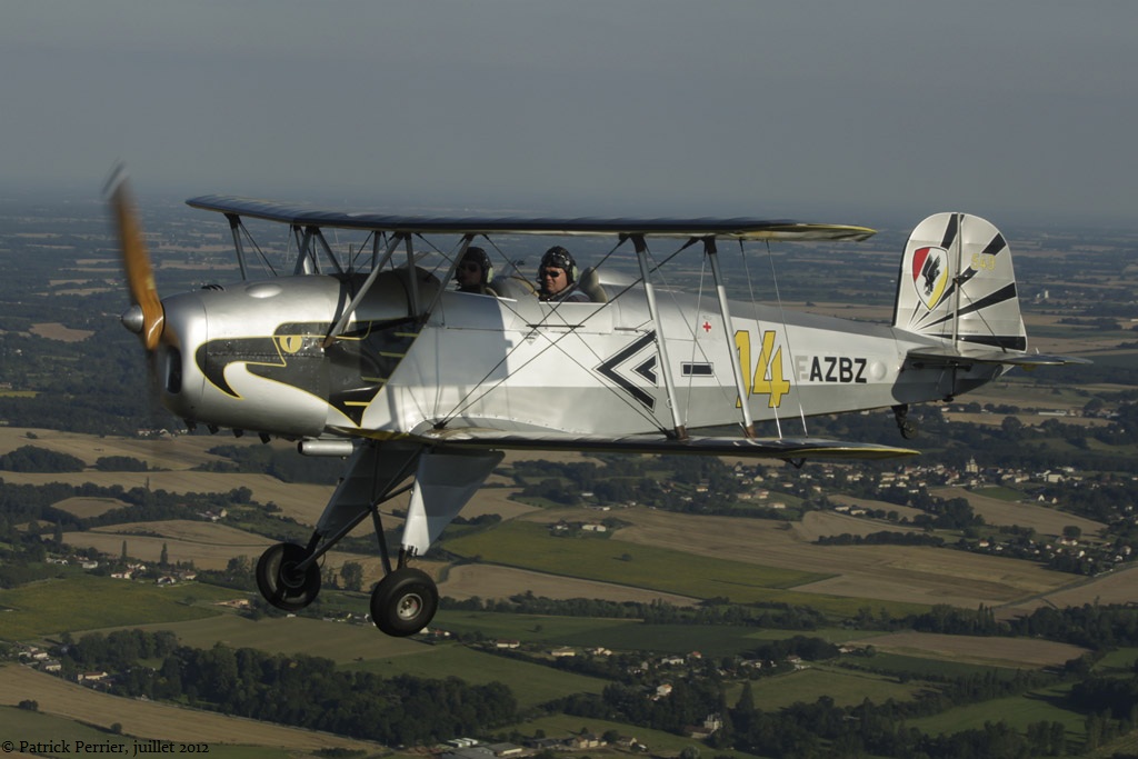 Casa 1131 E Jungmann - F-AZBZ