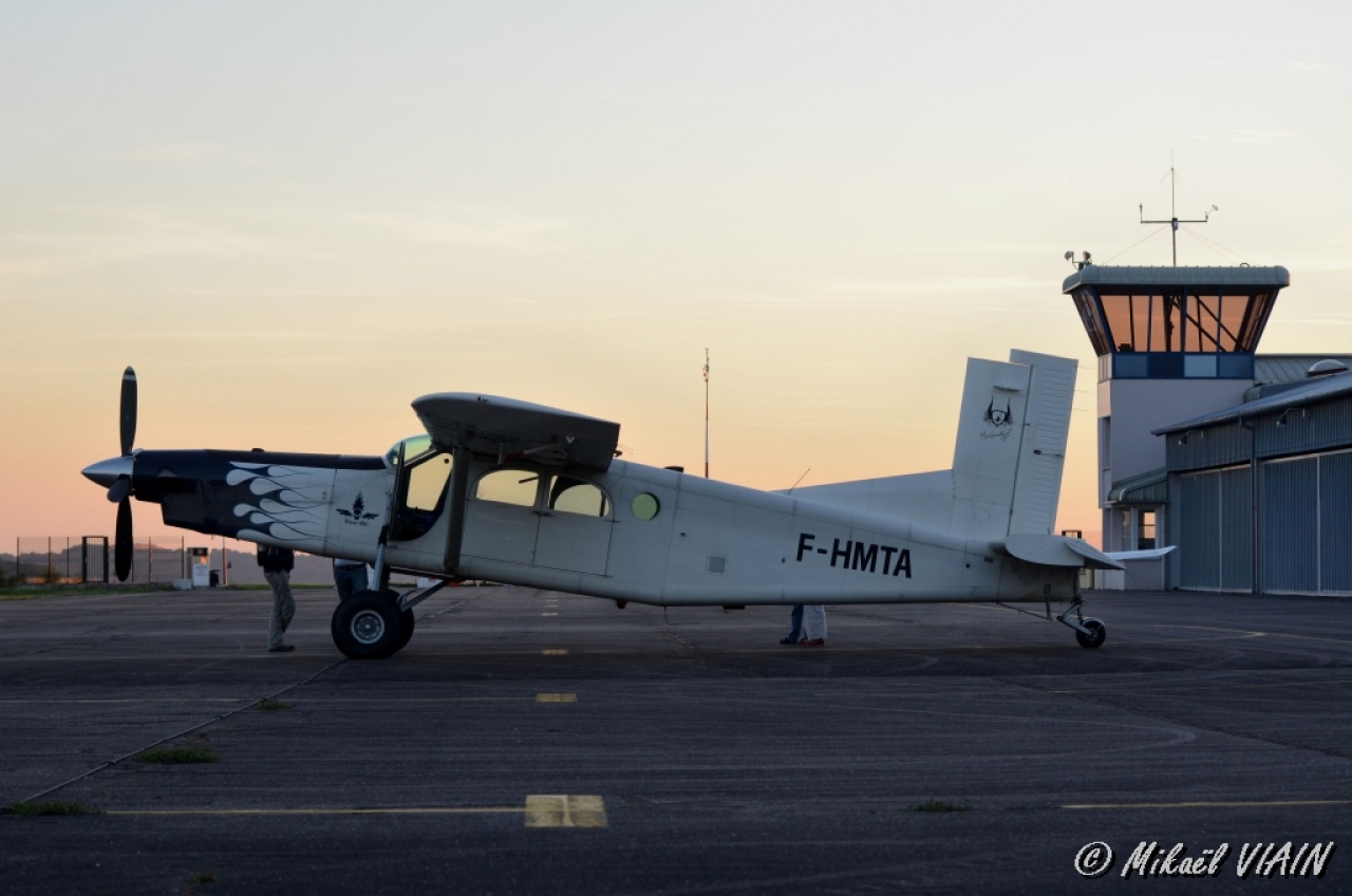 Pilatus PC6 Turbo Porter - F-HMTA