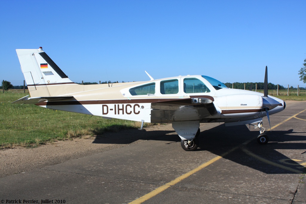 Beech 55 Baron - D-IHCC