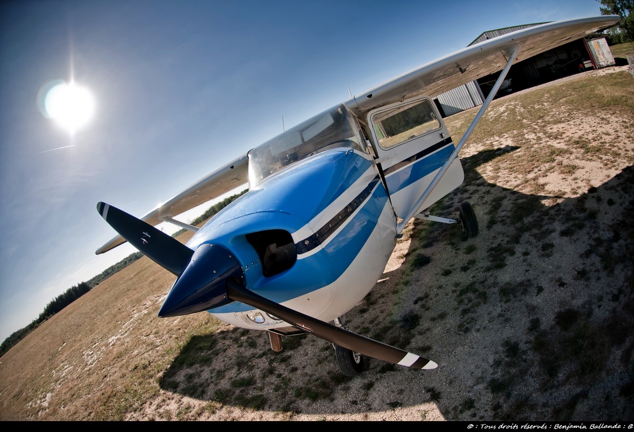 Cessna 172 - F-BXIV