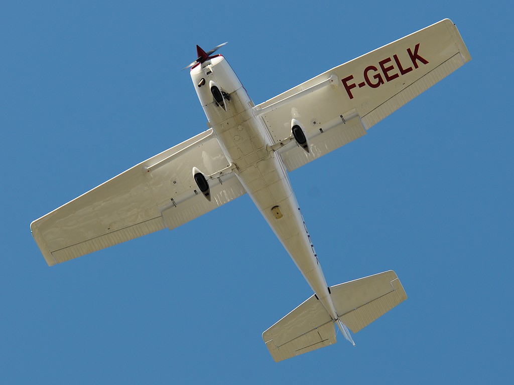 Cessna 172 - F-GELK