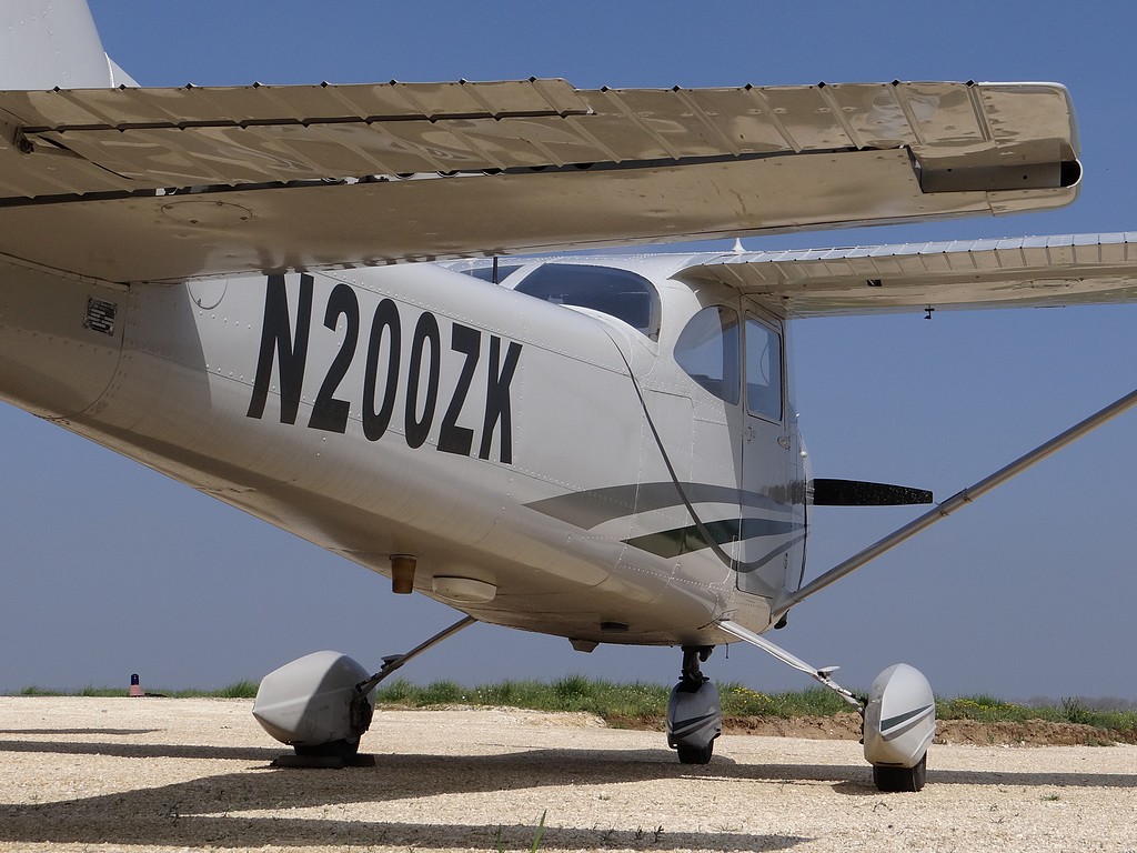 Cessna 172 - N200ZK