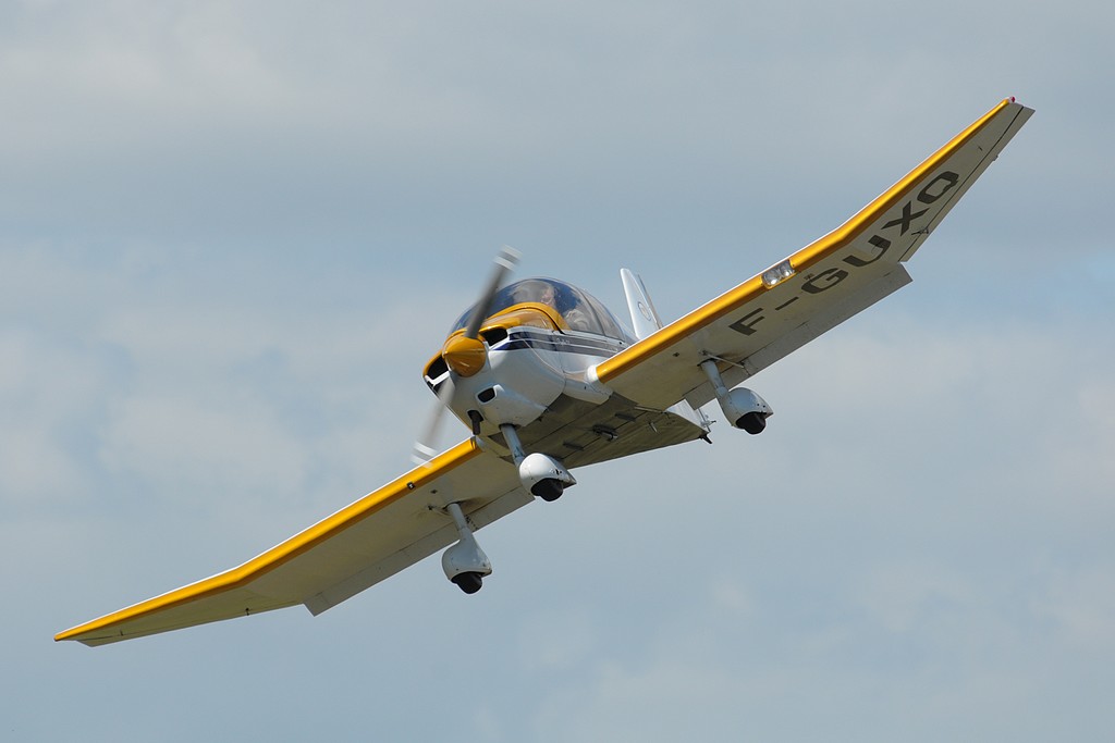 Robin DR 400-120 - F-GUXQ