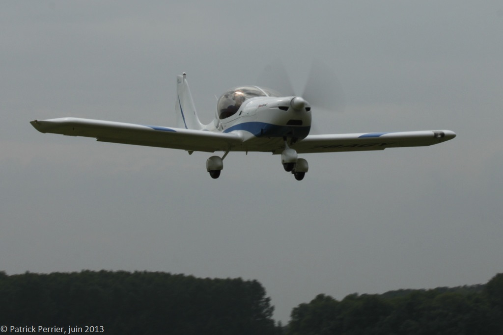 Evektor EV-97 Eurostar SL - F-JWUF/78 AGY