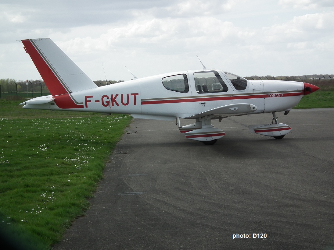 Socata TB10 Tobago - F-GKUT