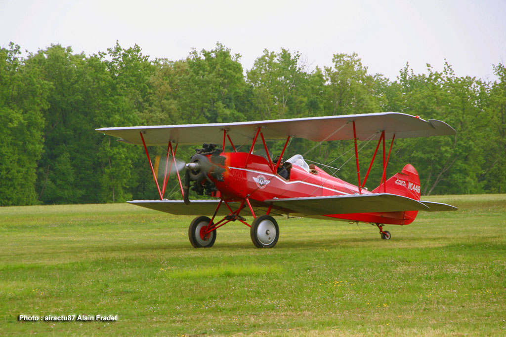 Curtiss-Wright Travel Air 4000 - NC4418