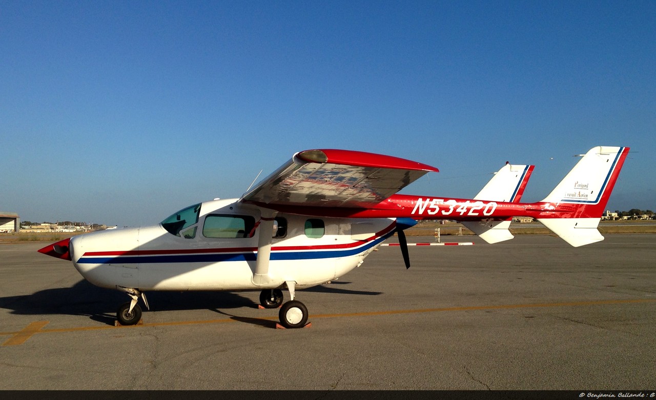 Cessna 337 - N53420