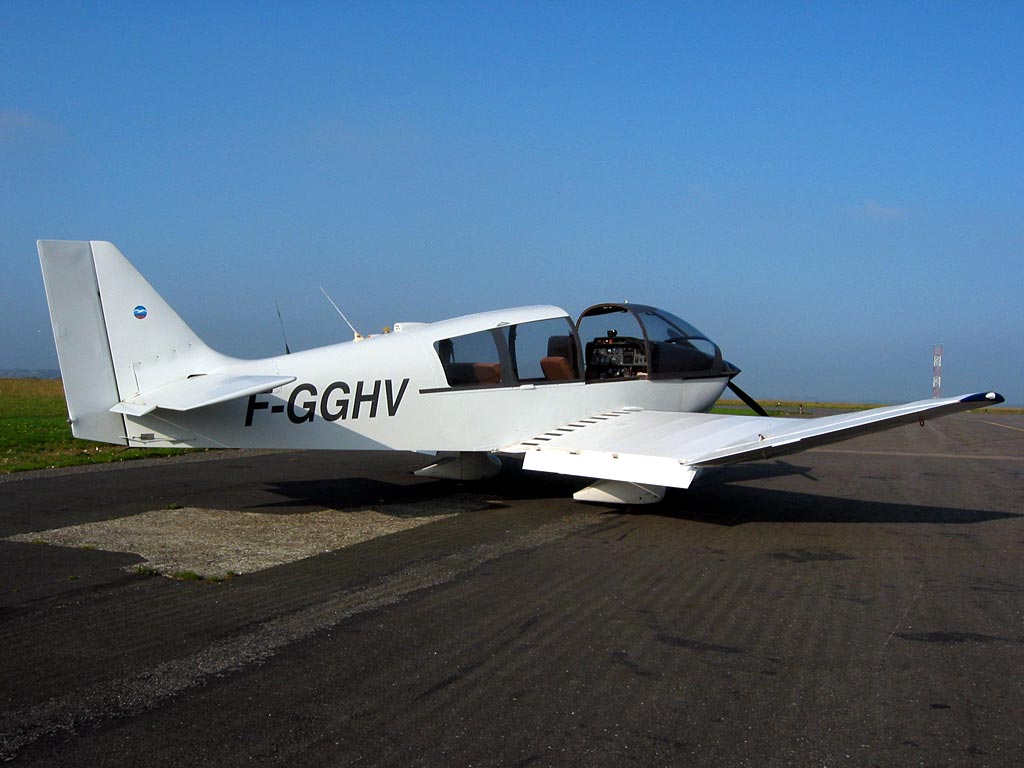 Robin DR 400-120 - F-GGHV