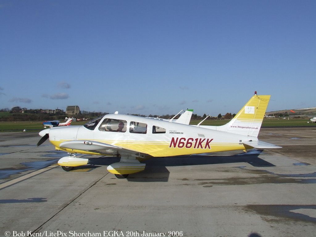 Piper PA-28-181 Archer - N661KK