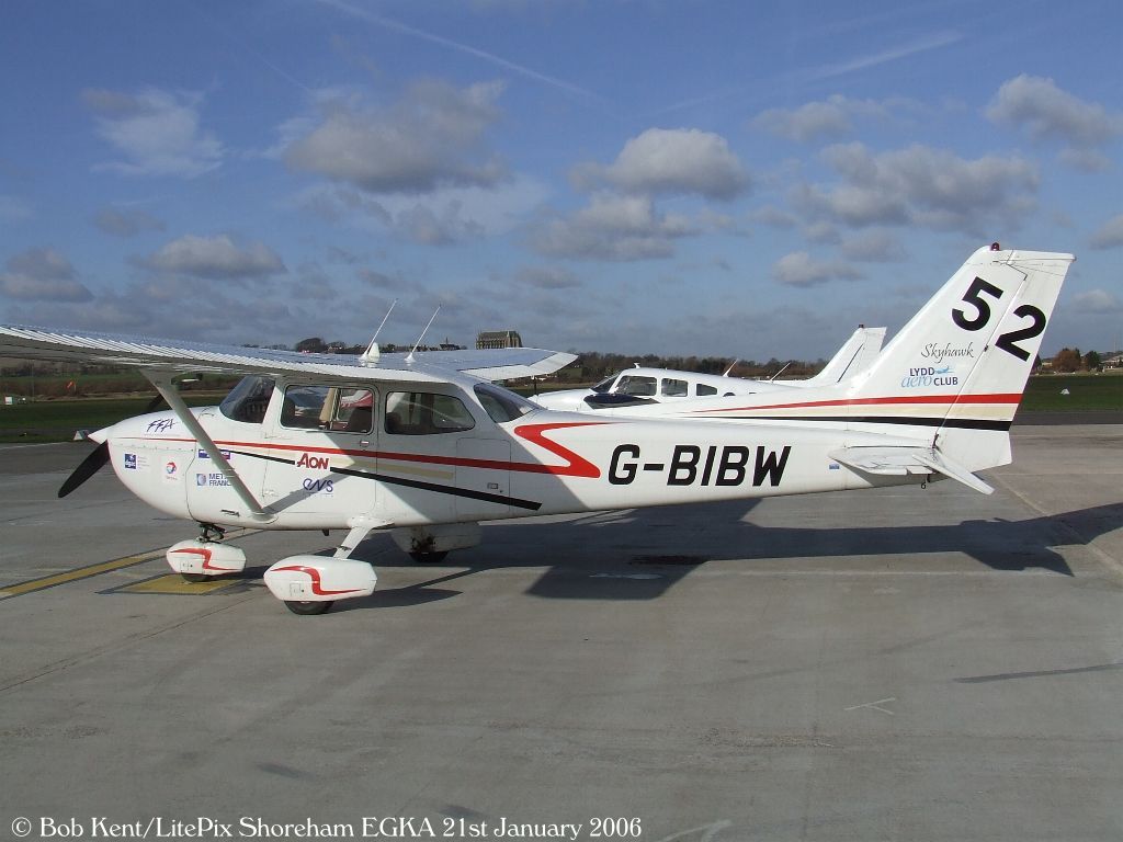 Cessna 172 - G-BIBW